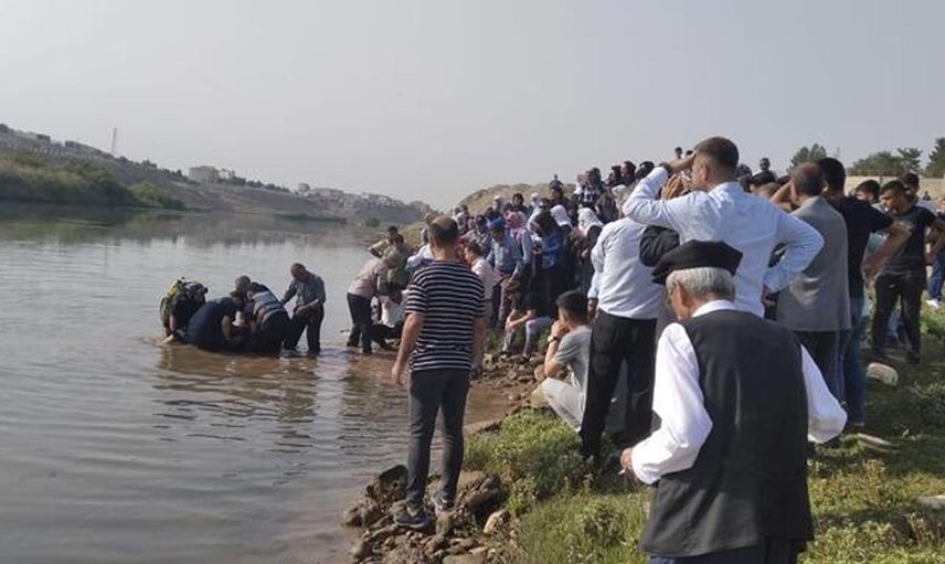Şırnak'ta 2 genç serinlemek için girdiği Dicle Nehri'nde akıntıya kapıldı!