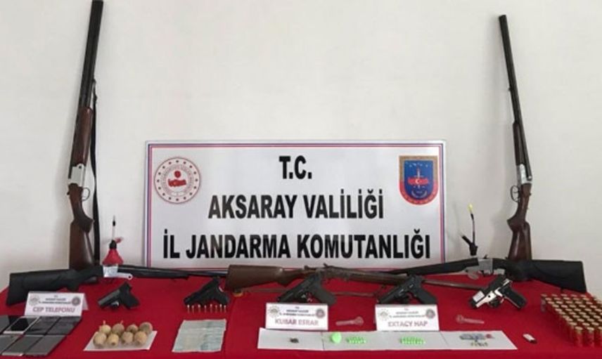 2 Şehirde Zehir Tacirlerine Operasyon!