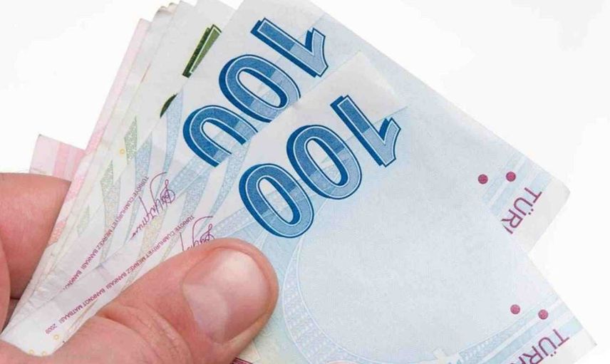 20.000 TL 25.000 TL, 40.000 TL ve 100.000 TL  ihtiyaç kredisi taksit ödemesi hesaplama! Halk Bankası, Vakıfbank ve Ziraat Bankası kredi faiz oranları  25 Mayıs 2022 Çarşamba