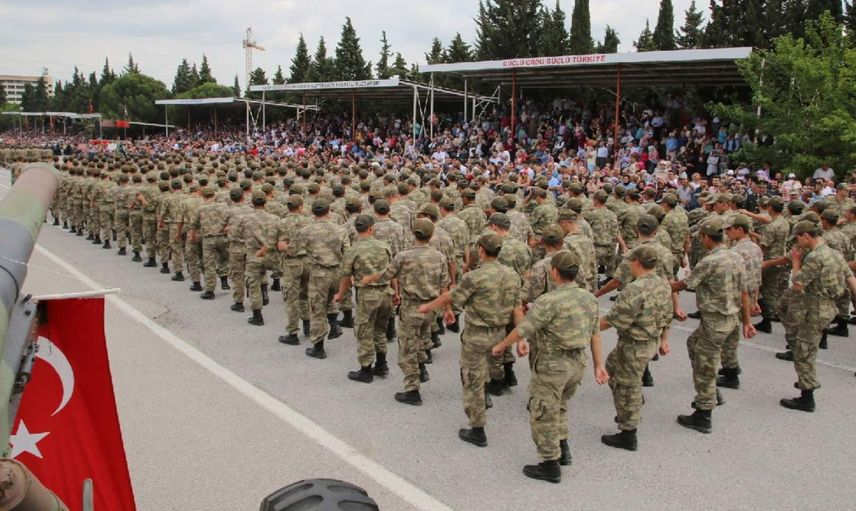 2023 askerlere erken terhis olacak mı? Bakan Akar’dan erken terhis açıklaması geldi