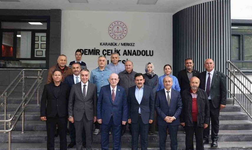 İsmail Kahraman, eğitim hayatının izlerini Karabük'te bıraktı