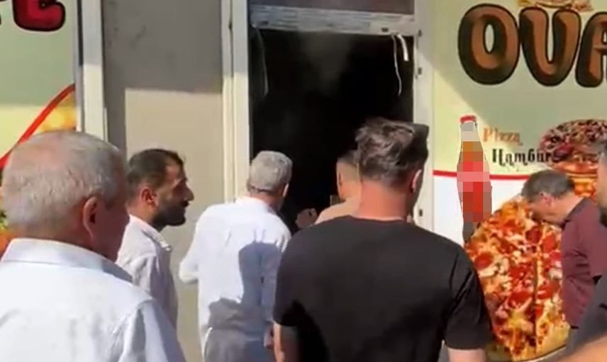 Yüksekova'da kafede çıkan yangın mutfakta hasara yol açtı