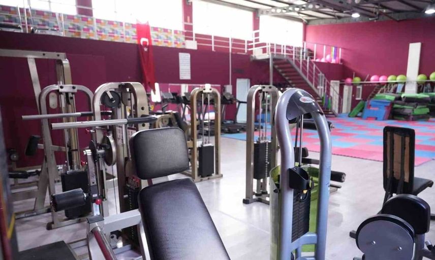 Yenişehir'de kadınların spor yapma imkanı artıyor: Kadın Spor Salonu yenilendi