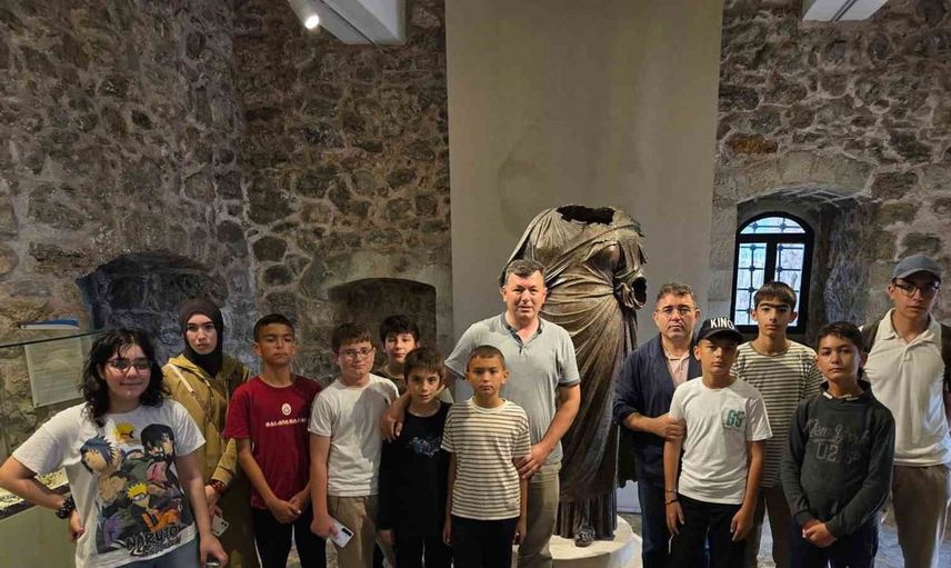 Alanyalı öğrenciler marmaris’in tarihine yolculuk yaptı