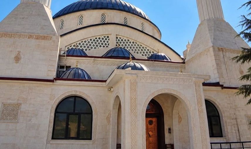Sincik’te cami ve gençlik merkezi için çalışmalar tüm hızıyla devam ediyor