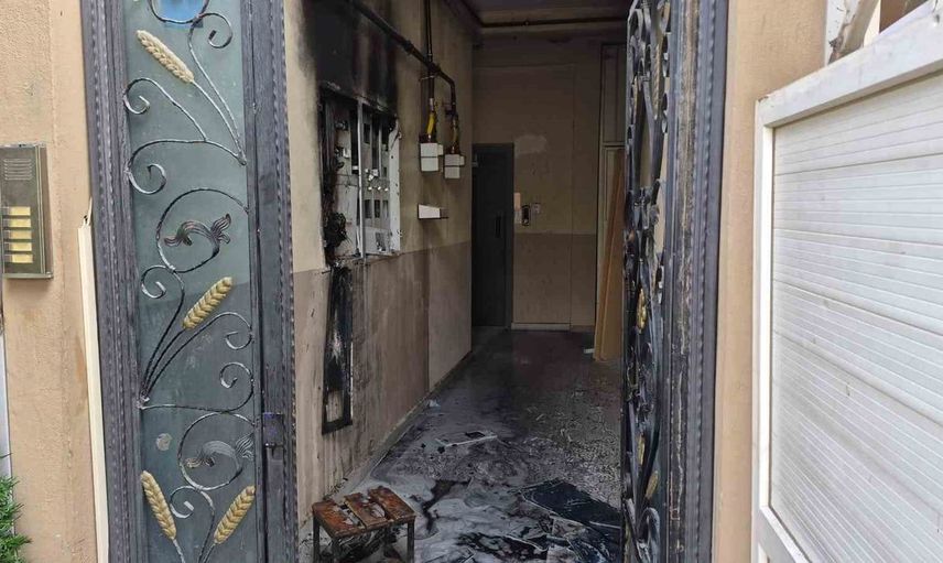 Adıyaman'da elektrik panosunda yangın paniği: Vatandaşlar müdahale etti