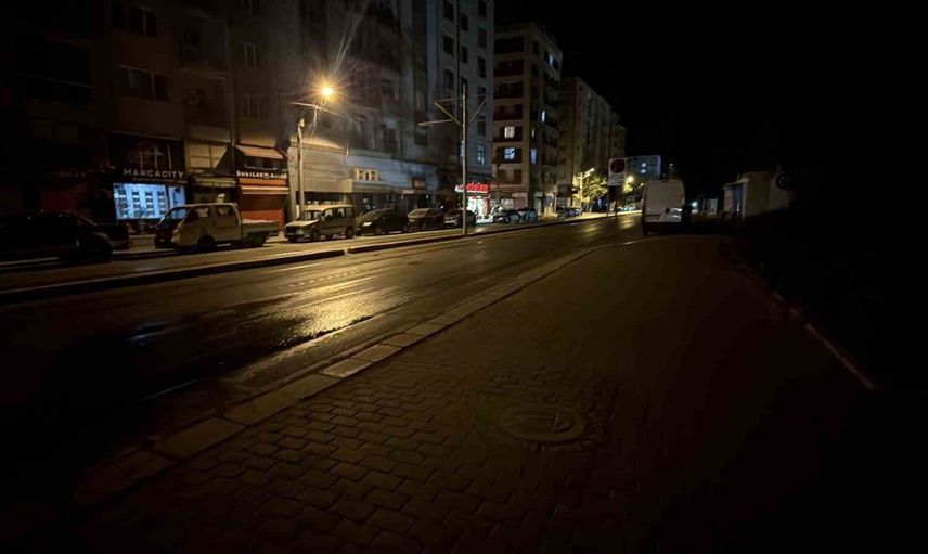 Eskişehir'de bıçaklı kavga: bir kişi hayati tehlike altında
