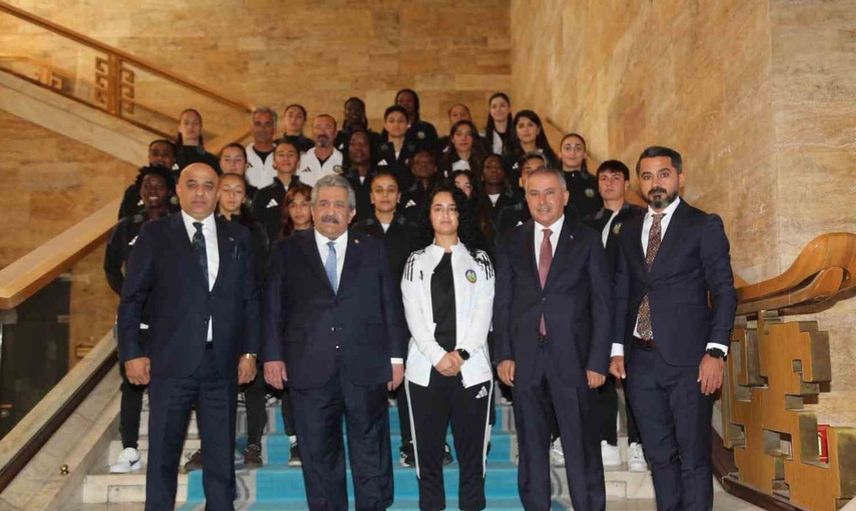 Yüksekova Spor Kulübü’nden MHP'ye önemli ziyaret