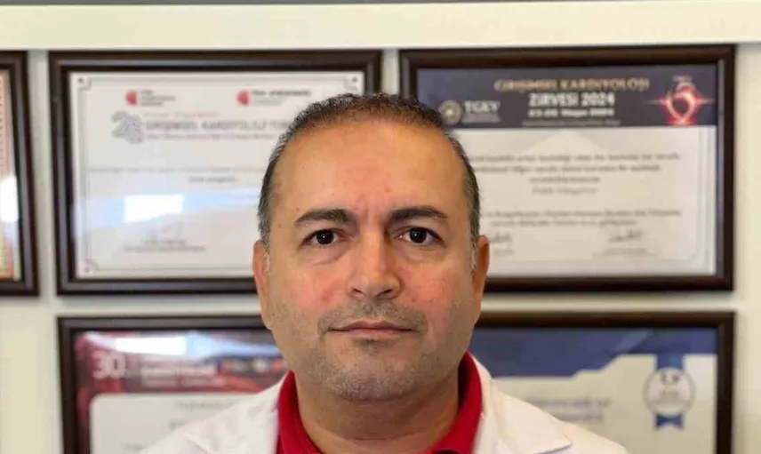 Cem Yılmaz'ın sağlık sorunları sonrası kalp krizi belirtilerine dikkat çekildi