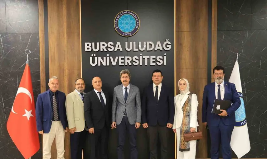 Bursa Uludağ Üniversitesi ve Doğu Akdeniz Üniversitesi'nden akademik iş birliği adımı