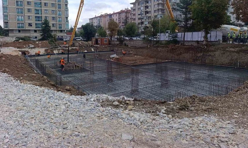 Afyonkarahisar'da sağlık alanında yeni bir yatırım: İsmail Kumartaşlı Semt Polikliniği temeli atıldı