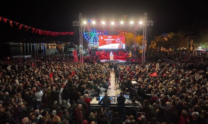 Cumhuriyet Bayramı Edremit'te coşkuyla kutlanacak