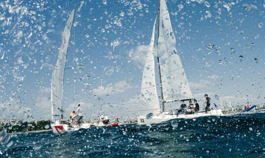 TAYK-Eker Olympos Regatta’yı yelkenciler renklendiriyor: J70 Match Race ve Hareketli Salma yarışı başladı