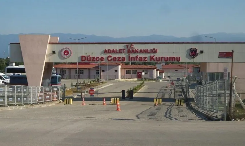 Düzce'de şok denetim: Aranan 33 kişi yakalandı, 20'si tutuklandı