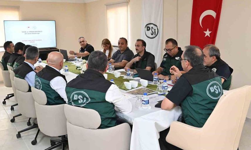 Bayburt'ta sulama yatırımlarında önemli adım: Kırklartepe Barajı şantiyesinde toplantı yapıldı