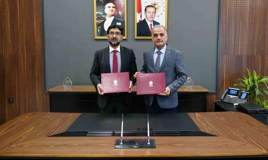 Sakarya Üniversitesi ve Pakistanlı IMSciences iş birliğiyle uluslararası akademik adım attı