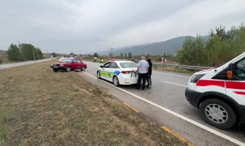 Tosya'da iki ayrı trafik kazası: 3 yaralı