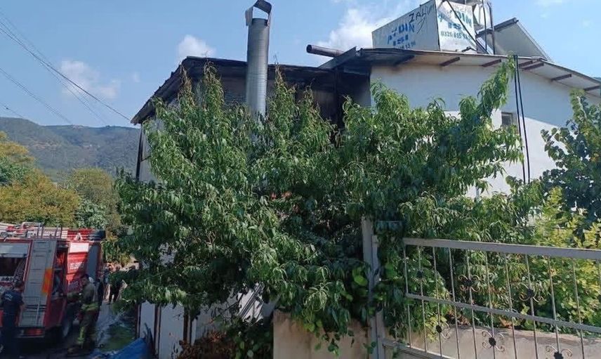 Arsuz’da evde çıkan yangın hızlı müdahale ile söndürüldü