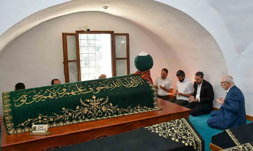 Mevlid-i Nebi Haftası'nda Şeyh Edebali Türbesi'nde özel ziyaret