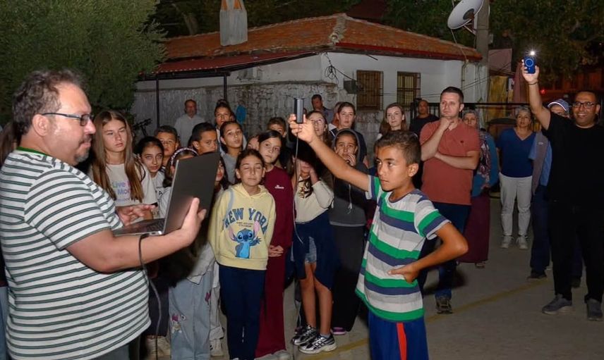 Kırsaldaki öğrenciler bilimin kapılarını araladı