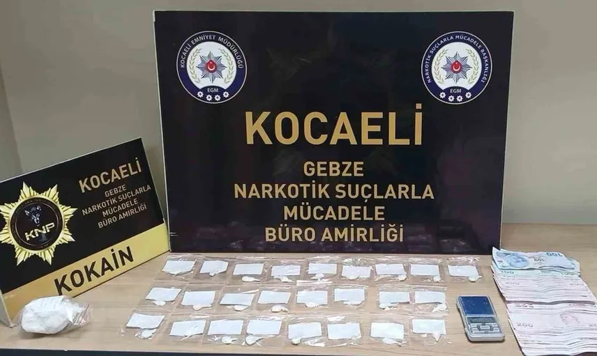 Uyuşturucu operasyonunda gözaltına alınan 5 kişiden 3'ü cezaevine gönderildi