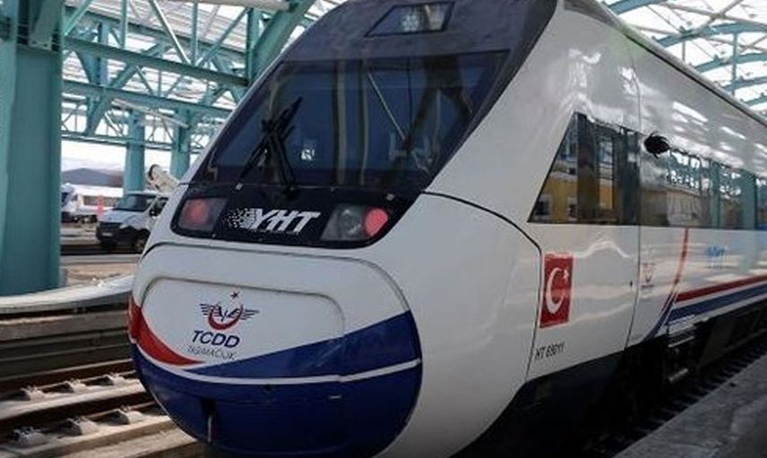 25 Dakika Daha Kısalacak! Ankara-İstanbul Hattında 'Ekspres YHT' Seferleri Başladı
