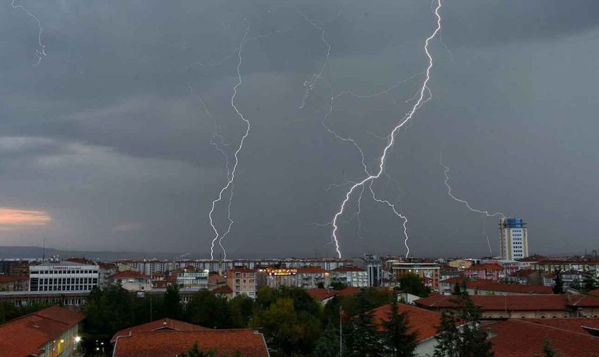 25 Mayıs 2022 Çarşamba hava durumu nasıl olacak? Meteoroloji Genel Müdürlüğü 25 Mayıs 2022 hava durumu tahmin raporunu yayımladı: Gök gürültülü sağanak bekleniyor!