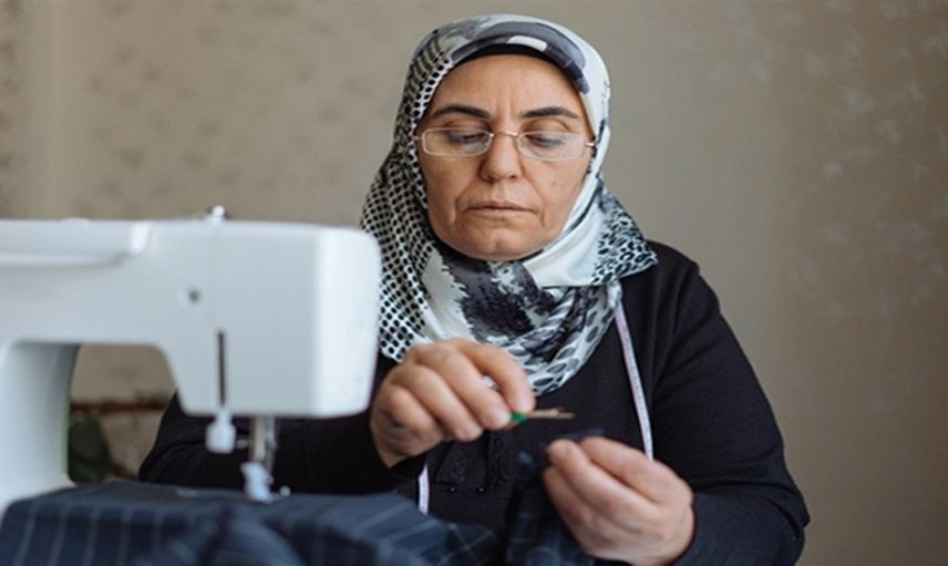 25 yıl evli kalan ev hanımlarına emeklilik haberleri doğru mu? 25 yıl evli kalan ev hanımları emekli olabilir mi?