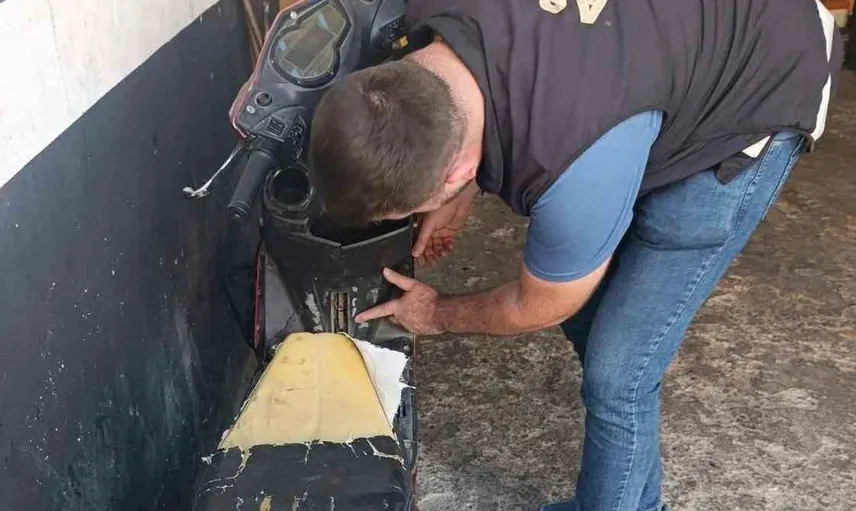 Antakya'da motosiklet tamircileri ve yedek parça satıcıları denetlendi