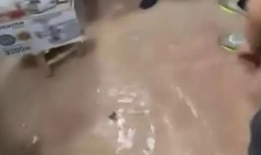 Adıyaman'da şebeke hattı patladı, esnaflar zor anlar yaşadı