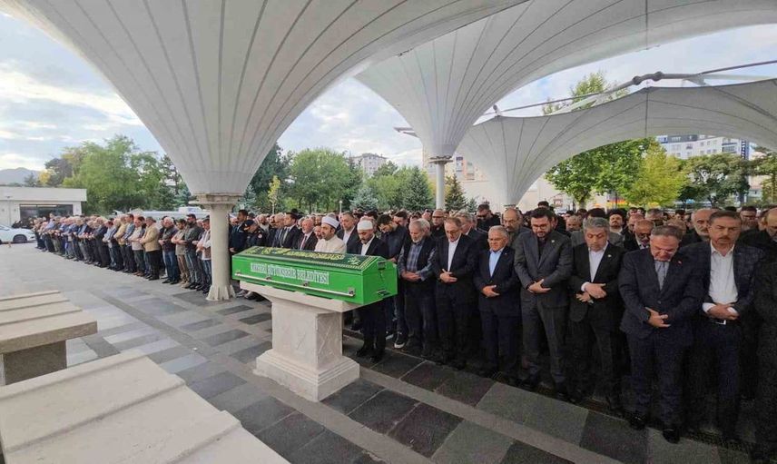 Oğuz Memiş, son yolculuğuna veda etti