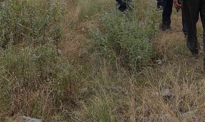 Kahramanmaraş'ta yoldan çıkan araçta mahsur kalan baba ve kızı kurtarıldı