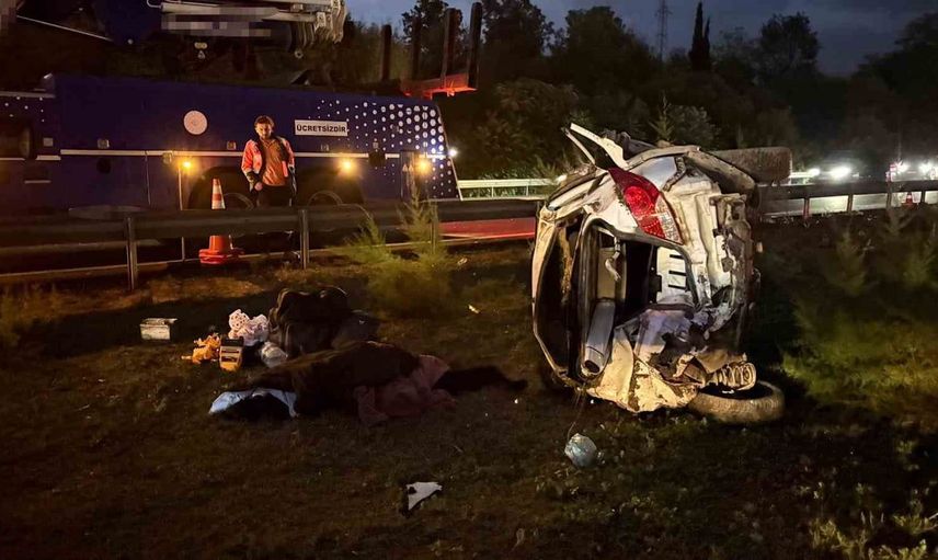 Sakarya'daki otoyol kazasında ölü ve yaralıların kimlikleri açıklandı