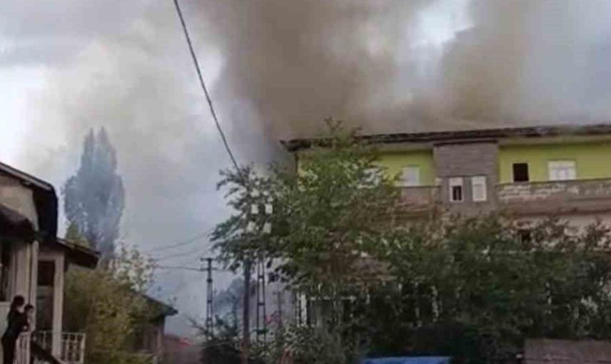 Yüksekova'da apartman deposunda yangın paniği