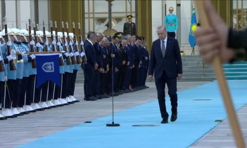 Cumhurbaşkanı Erdoğan, Kazakistan Cumhurbaşkanı Tokayev’i resmi törenle karşıladı