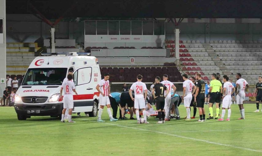 1 dakika sonra sakatlık yaşamıştı: Bolusporlu futbolcu hastaneye kaldırıldı