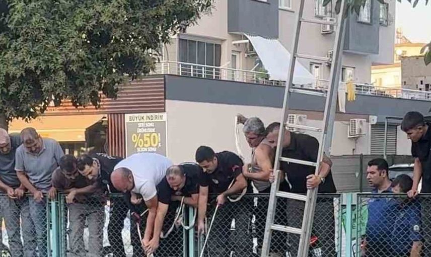 Tarsus'ta arkadaşının hayatını kurtardı: İtfaiye anında devreye girdi