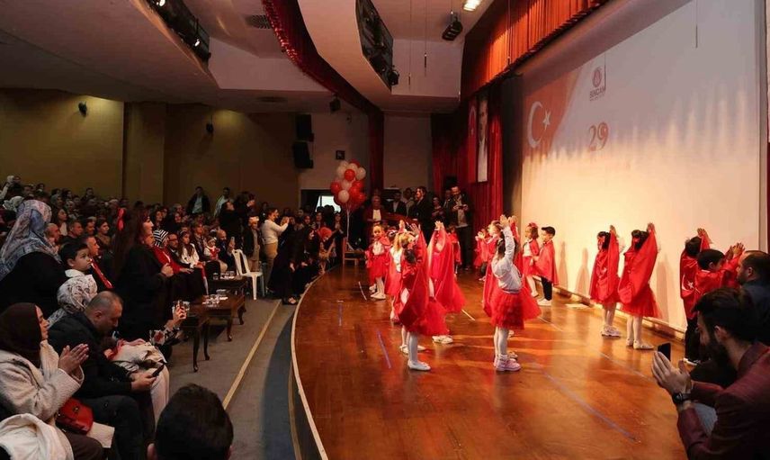 Sincan'da cumhuriyetin 103'üncü yılı coşkuyla kutlandı