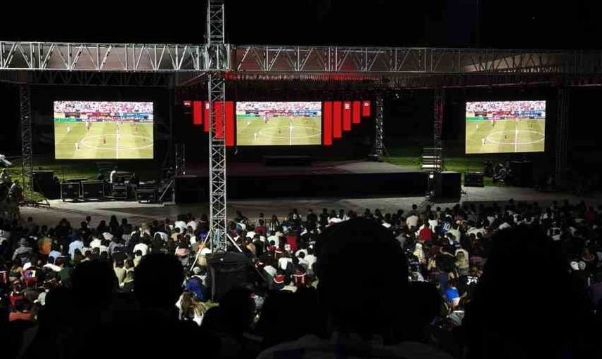 Odtü mezuniyet töreninde dünya kupası final heyecanı