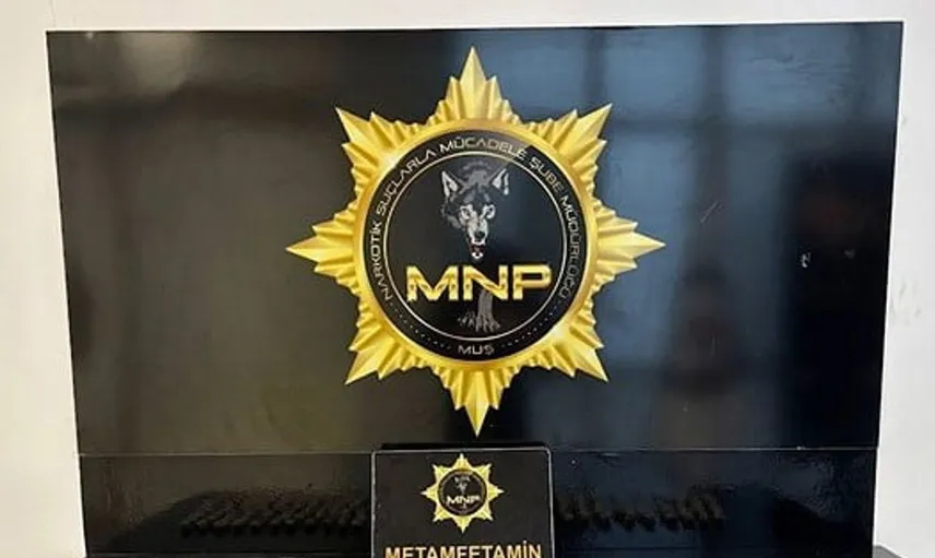 Muş'ta uyuşturucu operasyonunda 1 kilo metamfetamin ele geçirildi