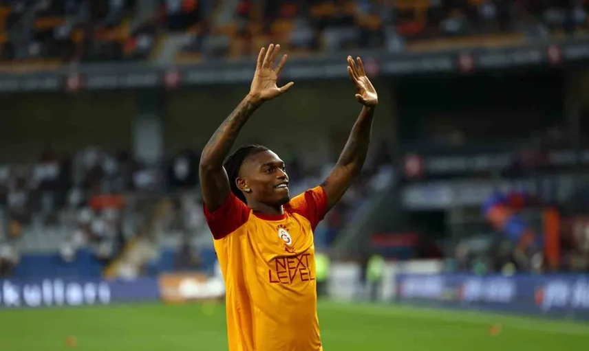 Galatasaray Başakşehir karşısında kadroda flaş değişikliklere gitti