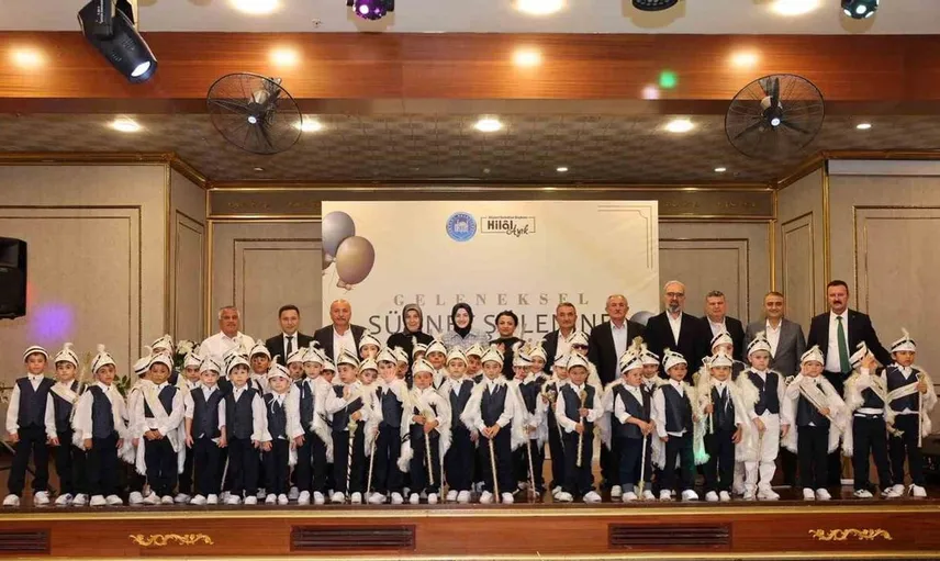 Akyurt'ta geleneksel sünnet şöleni renkli görüntülere sahne oldu
