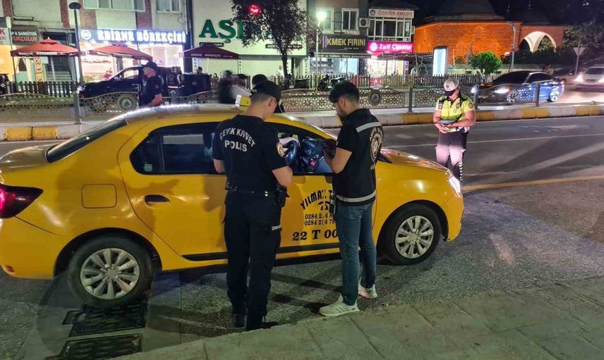 Edirne'de şok denetim uygulaması yapıldı