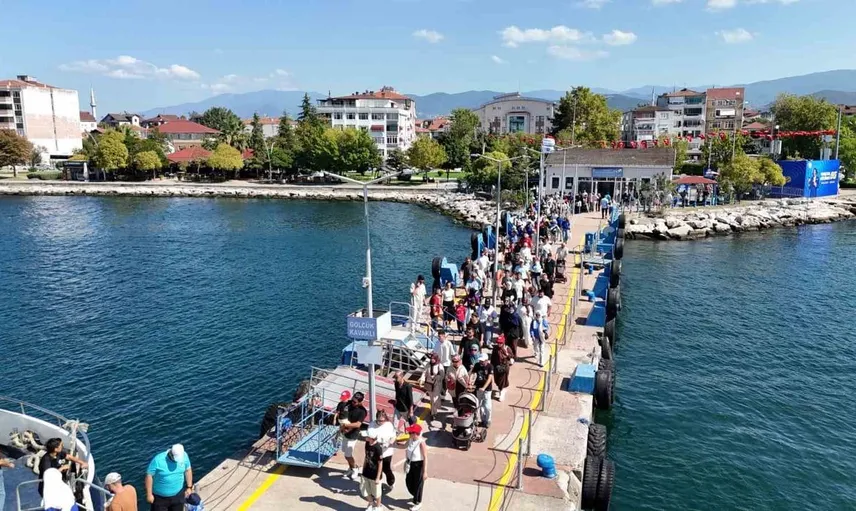 Teknofest'e ulaşımda deniz ve ring seferleriyle kolaylık sağlanıyor