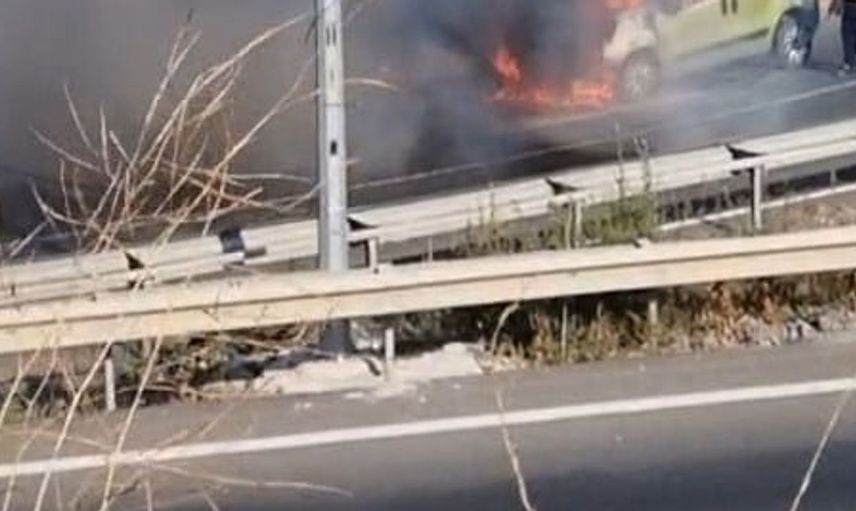 Tekirdağ'da seyir halindeki araç alev aldı: Vatandaşlar müdahale etti