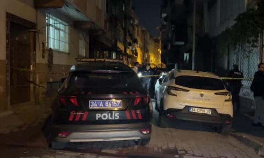 Zeytinburnu'nda polis ekiplerine ateş açan şüpheli bacağından vuruldu