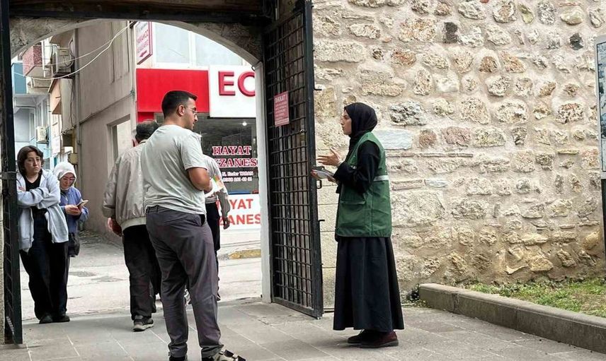 Yeşilay, Cuma namazı sonrası vatandaşları bilgilendirdi