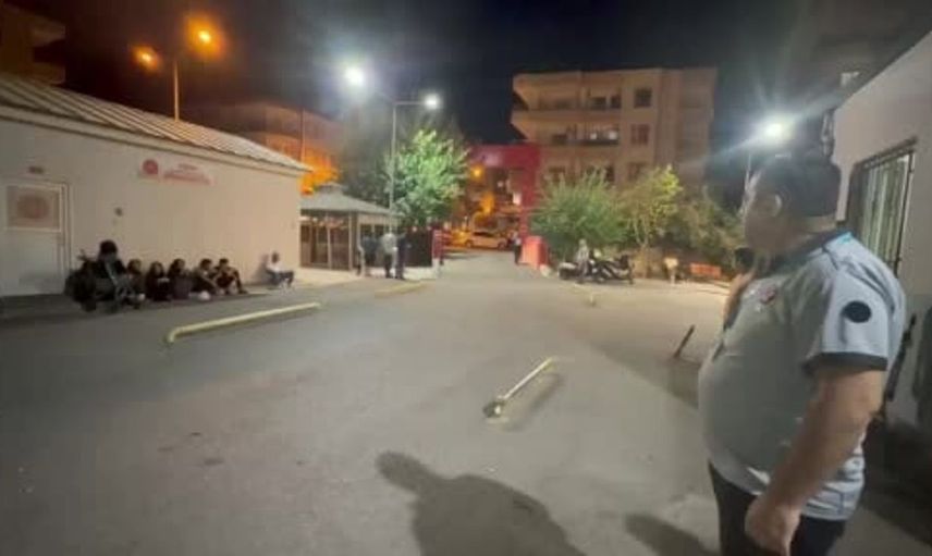 Gerger'de husumet nedeniyle çıkan silahlı çatışma: 1 kişi ağır yaralı