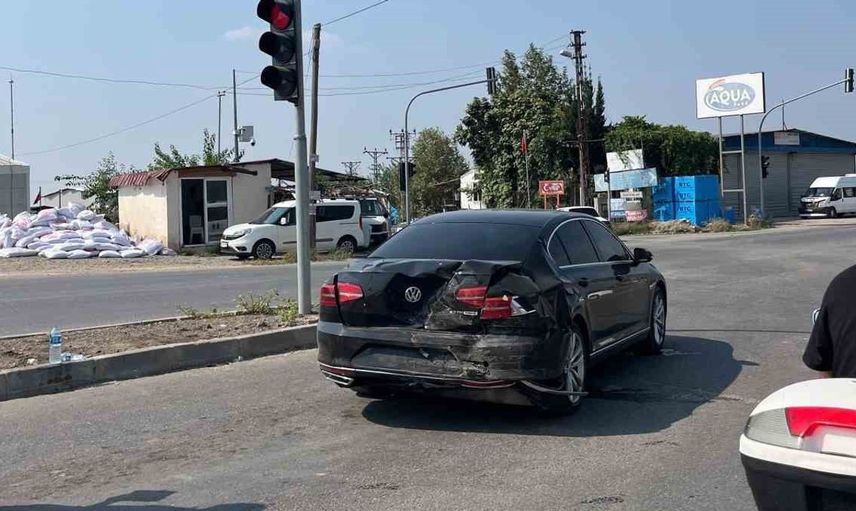 Osmaniye'de trafik kazasında yaralananlar hastaneye kaldırıldı