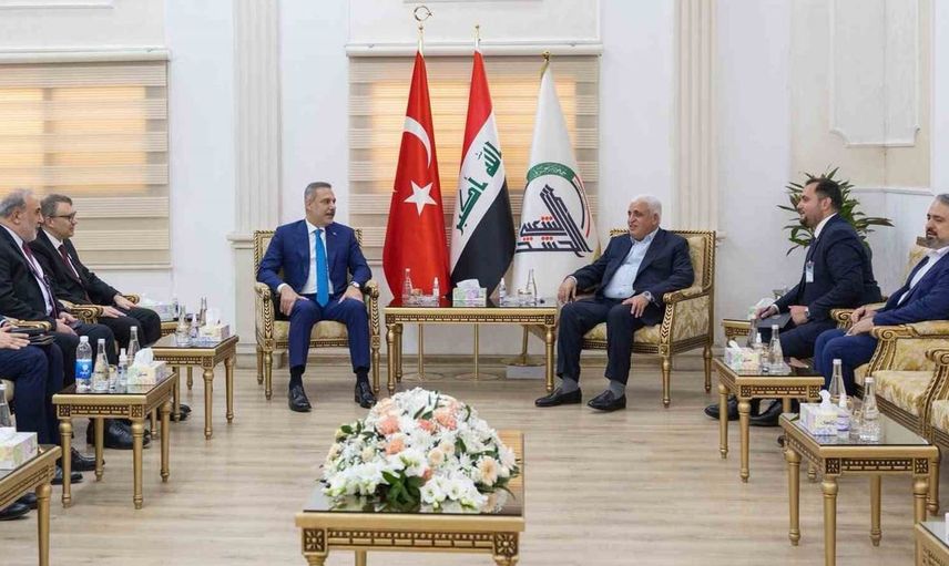 Hakan Fidan Bağdat'ta Haşdi Şabi Komisyonu Başkanı ile görüştü